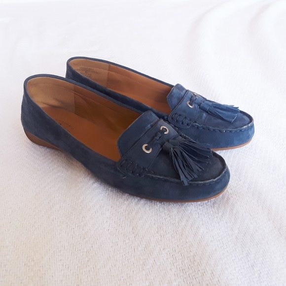 Bass Shoes - Bass Blue Suede Tassel Loafers, size 8